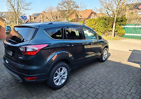 Ford Kuga 1,5 EcoBoost 4x2 110kW Titanium Titanium