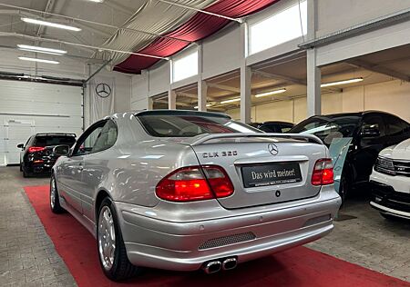 Mercedes-Benz CLK 320 Sport*ORGINAL LORINSER*1.HAND*EINZELSTÜ.