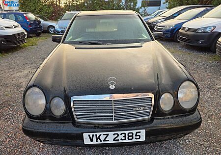 Mercedes-Benz E 300 Classic