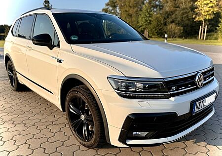 VW Tiguan Allspace Volkswagen 2.0 TDI DSG 4M R-Line BLACK