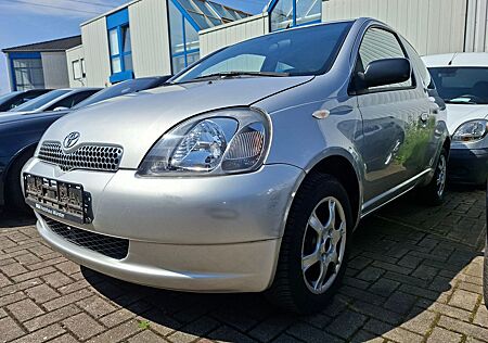 Toyota Yaris 1.3 linea sol