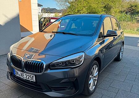 BMW 2er 225xe iP ActiveTourer LED,Kamera,Sportsitze,Navi