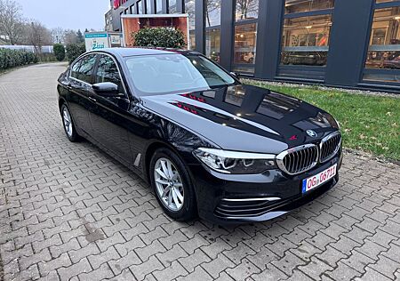 BMW 530d Lim.Aut,Xenon,Leder,BTnavi,Shz,PDC,gepflegt