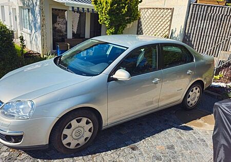 VW Jetta Volkswagen 1.4 TSI 90 kW Freestyle