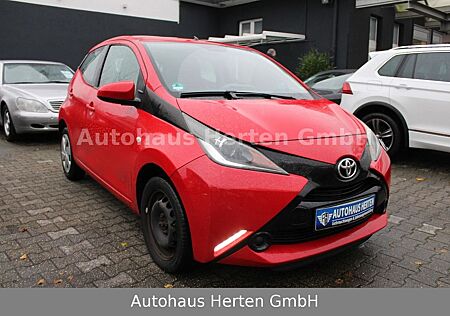 Toyota Aygo (X) AYGO 1.0 X-play*5TÜRIG*KLIMA*LED*EURO6 !!