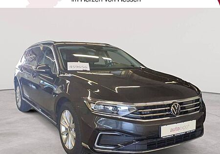 VW Passat Variant Volkswagen Hybrid GTE AHK MATRIX