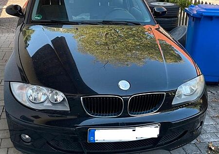 BMW 116i - privat 2. Hd; wenig Km, angemeldet
