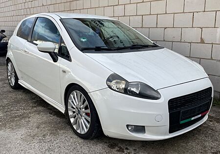 Fiat Grande Punto 1.4 16V Sport*6 Gang*Sportsitze*Tuning*