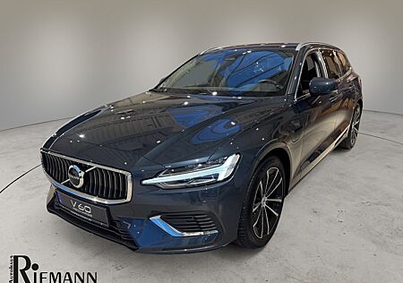 Volvo V60 T6 PHEV AWD Core + Parkassistenz-Paket