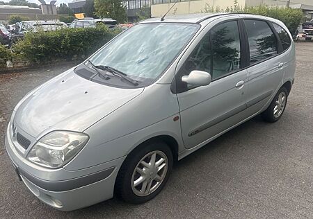 Renault Scenic Expression 1.8 16V/Leder/Navi