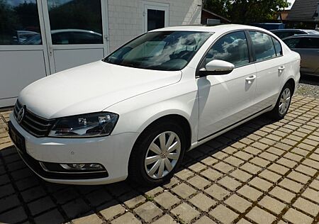 VW Passat Volkswagen Lim. El.Glassd. Klimaautom.SHZ PDC 92.TKM