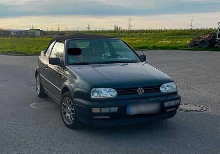 VW Golf Volkswagen 2.0 Avantgarde - Oldtimer