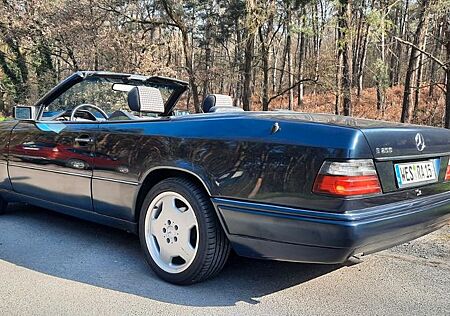 Mercedes-Benz E 200 W124 A124 cabrio 17 Zoll AMG