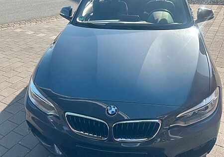 BMW 220i Cabrio M Sport M Sport