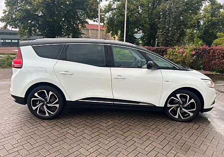 Renault Grand Scenic ENERGY TCe 160 EDC Bose Edition...