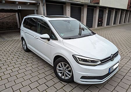 VW Touran Volkswagen TDI Highline LED ACC DCC AHK Std.Hz. Pano