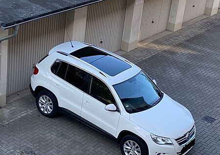 VW Tiguan Volkswagen 2.0 TDI 4MOTION Sport & Style, Pano