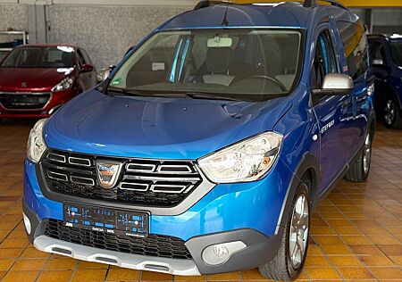 Dacia Dokker Stepway Plus/NAVI/KAMERA/SHZ/AHK/MFL/TEMP