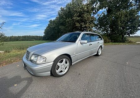 Mercedes-Benz C 43 AMG C 43 T - wenig Kilometer, Kein Rost