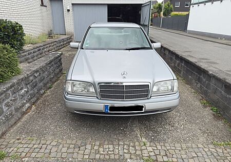 Mercedes-Benz C 180 ELEGANCE Elegance