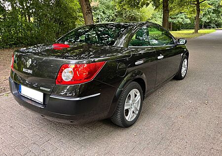 Renault Megane Coupé-Cabriolet Dynamique 2.0 16V Dyn...