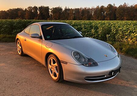 Porsche 996 Carrera Coupé Carrera