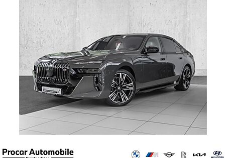 BMW M760e xDrive M-Sport Aut Nav HuD B&W AHK Pano