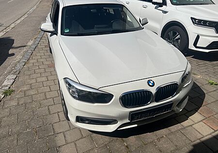 BMW 118i -