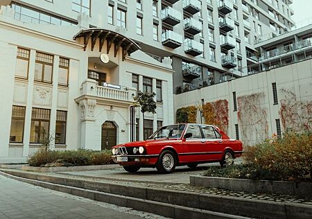 BMW 518 e28 1983