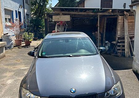 BMW 318i -