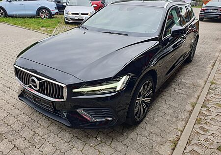 Volvo V60 Kombi Plus Bright Recharge Plug-In Hybrid AW