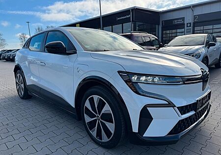 Renault Megane E-Tech Electric CCS