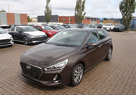 Hyundai i30 Premium, AHK