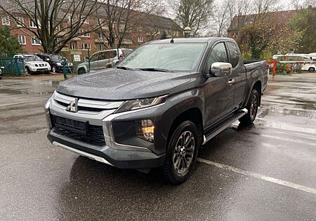 Mitsubishi L200 2.2 D 1,5cab 4x4 AHK Klima Navi Kamera