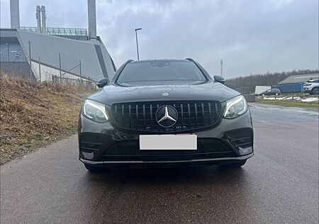 Mercedes-Benz GLC 350 GLC d 4Matic-Panorama-Paket: des