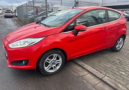 Ford Fiesta Titanium Klimaautomatik Zahnriemen NEU