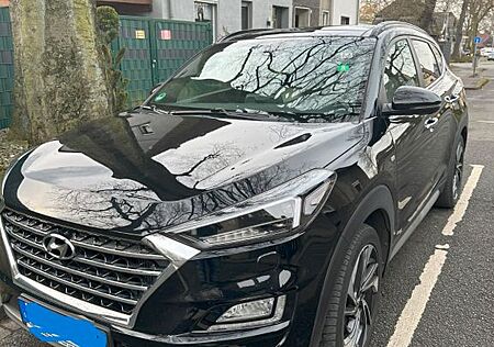 Hyundai Tucson 2.0 CRDi Auto Premium 4WD Premium