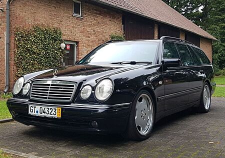 Mercedes-Benz E 55 AMG W210 kombi VORMOPF