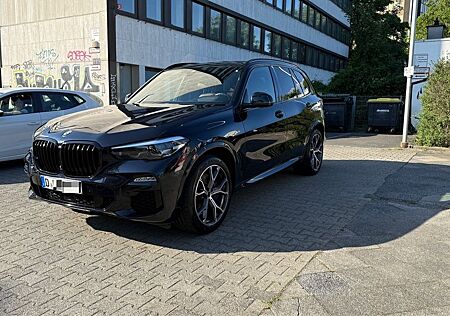 BMW X5 xDrive30d - M Paket