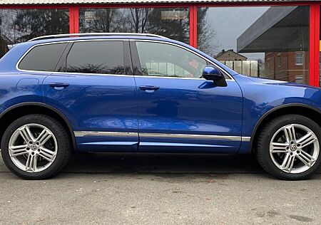VW Touareg Volkswagen V6 TDI Terrain 4Motion/R Line/360°/R20