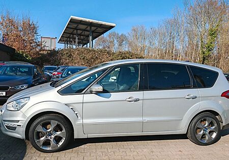 Ford S-Max Champions Edition 2.0 TDCI 140 PS 7 Sitze