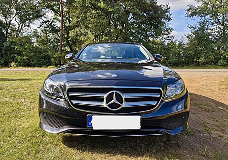 Mercedes-Benz E 350 BlueTEC AVANTGARDE AVANTGARDE