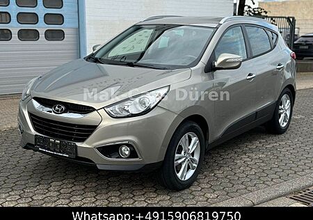 Hyundai ix35 /4x4/SHZ/Klimaautomatik/Leder/E5