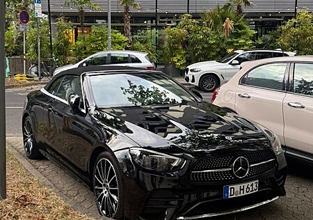 Mercedes-Benz E 220 d 4MATIC Autom. - AMG - Line / 20 Zoll