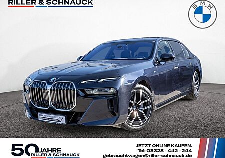 BMW 740d xDrive M-Sport STANDHZG+PANO-SKY+B&W