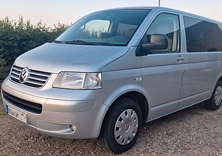 VW T5 Caravelle Volkswagen Multivan Bett Camping AHK Standhz