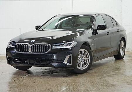 BMW 530e xDrive A