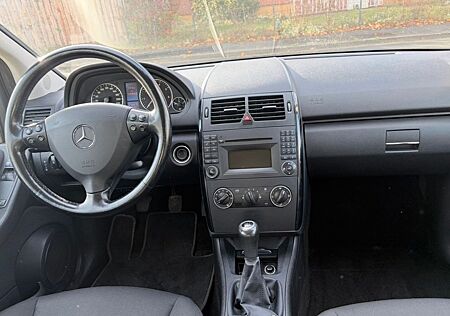 Mercedes-Benz A 170 gebraucht kaufen Mercedes-Benz A 170 Klima TÜV 09/27