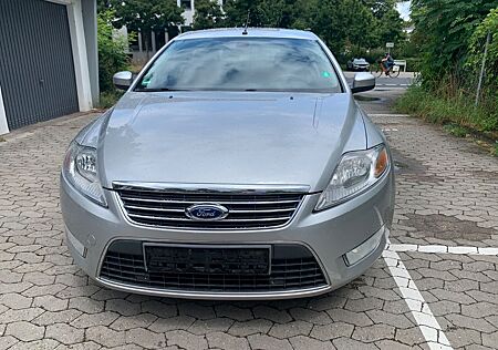 Ford Mondeo Lim. Ghia