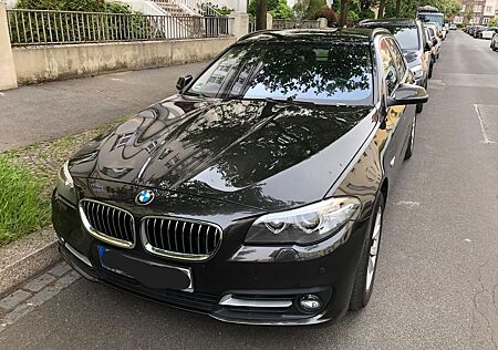BMW 530d xDrive Touring A - Headup Xenon SHZ TÜV